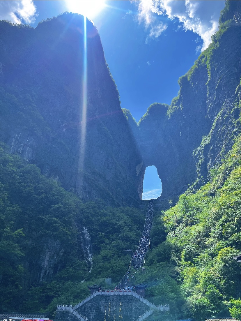 Heaven's Gate cave and the 999 steps at Tianmen Mountain, Zhangjiajie